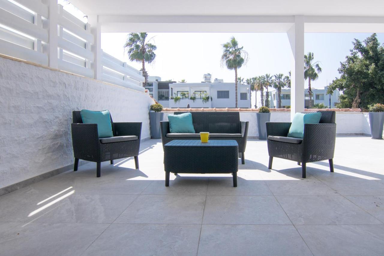 Phaedrus Living: Luxury Flat Semeli *